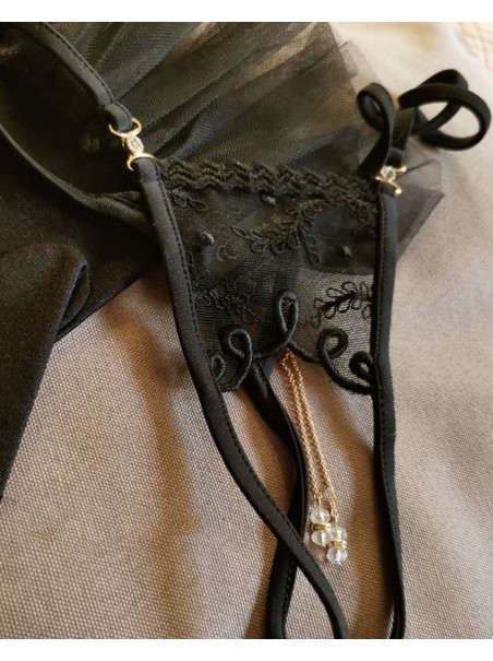 sensuale perizoma gioiello aperto all'inguine in tulle ricamato modello Lena