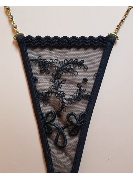 sensuale perizoma gioiello in tulle ricamato modello Lena