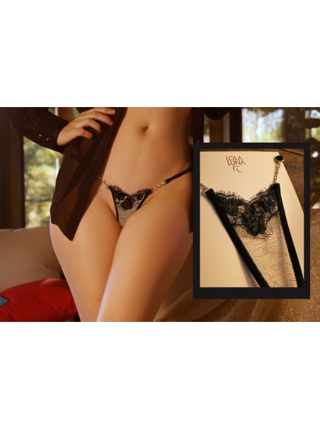 elegante perizoma gioiello con inserto in pizzo nero modello Togo