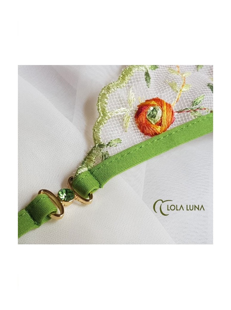 sensuale perizoma in tulle con ricami floreali e gioielli modello Vaiana