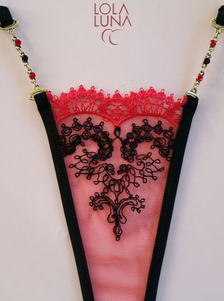 elegante perizoma in tulle e pizzo nero e rosso modello Victoria