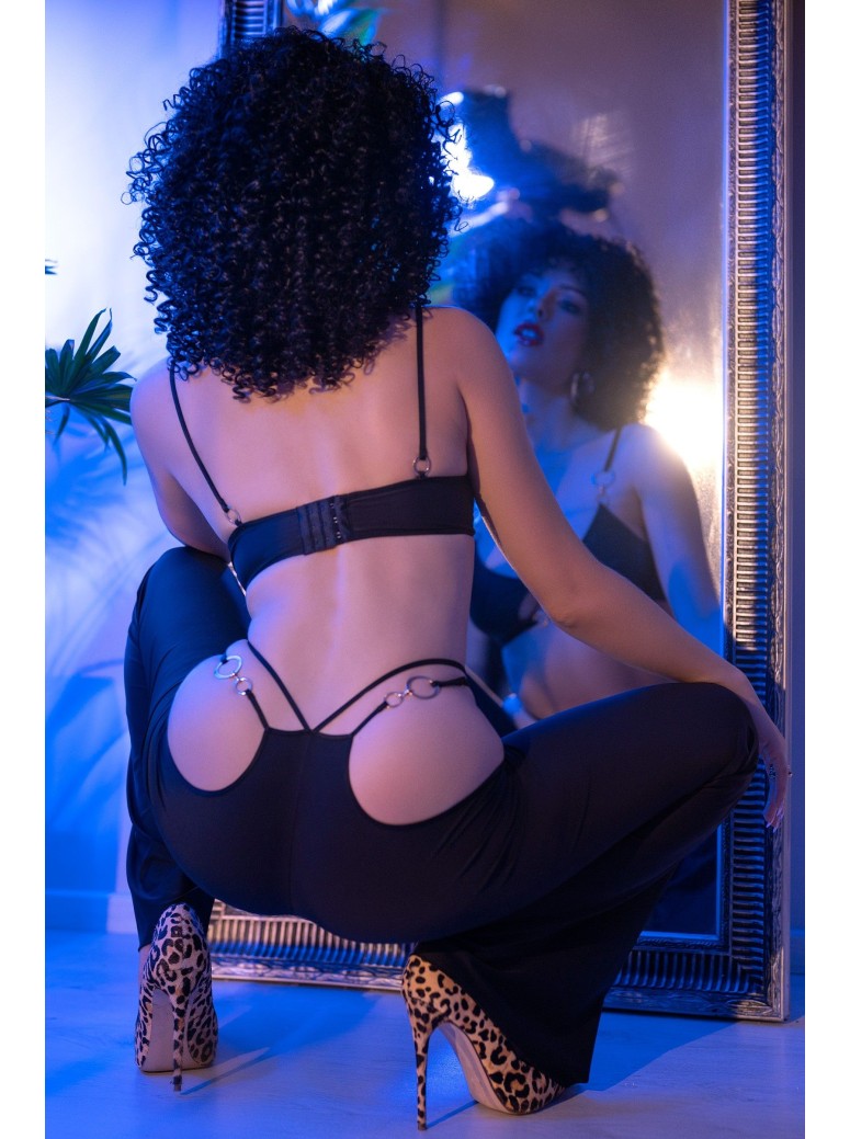 Set con pantaloni e crop top firmato Chilirose