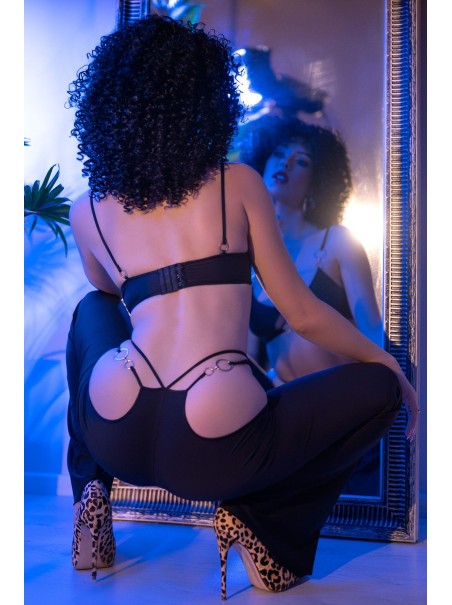 Set con pantaloni e crop top firmato Chilirose