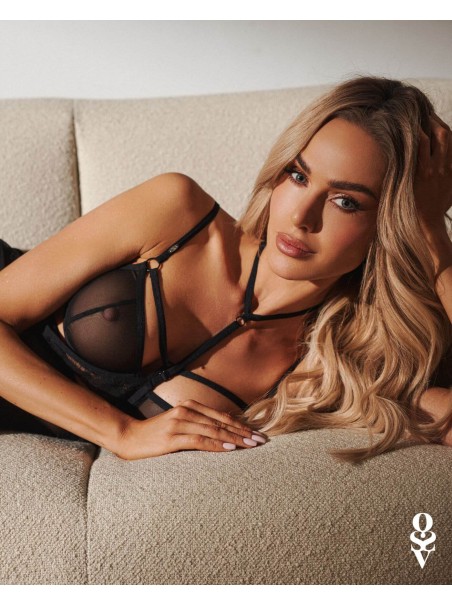 Obsessive Chemise nera Arrowel con choker e giarrettiere Obsessive Chemise nera Arrowel con choker e giarrettiere