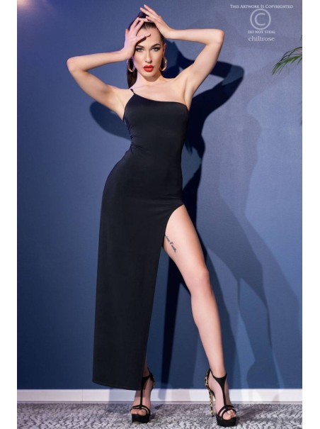 seducente abito nero lungo con ammiccante spacco laterale