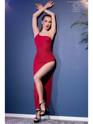 seducente abito rosso lungo con ammiccante spacco laterale