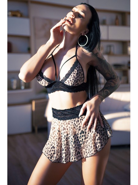 ammiccante completino leopardato 3 pezzi con gonnellina