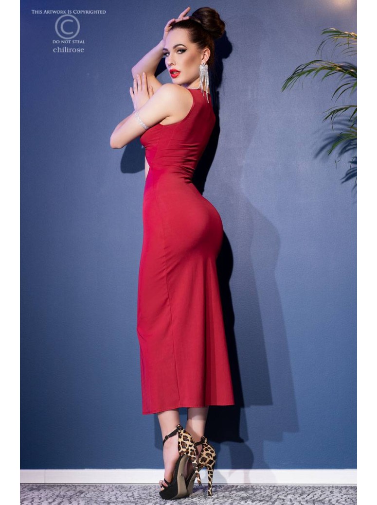 sensuale abito rosso con provocante spacco incluso di perizoma a Y