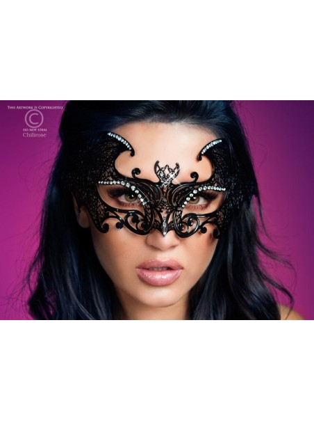 intrigante maschera in metallo a forma di pipistrello con strass